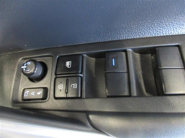 カローラクロス ハイブリッド　Ｚ　ドライブレコーダ　プリクラッシュセーフティシステム　キーレスエントリー　アイドリングストップ　本革　ＡＡＣ　メディアプレイヤー接続　サイドエアバック　ＬＥＤヘッドライト　アルミホイール　ナビ　ＥＴＣ（14枚目）