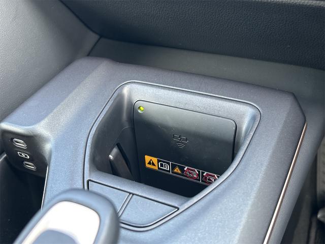 クラウンクロスオーバー ＲＳアドバンスド　４ＷＤ　バックカメラ　クリアランスソナー　オートクルーズコントロール　レーンアシスト　パワーシート　衝突被害軽減システム　サンルーフ　ナビ　ＴＶ　オートマチックハイビーム　オートライト（36枚目）