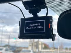 �ɥ饤�֥쥳�����������������Ȳ�����Ͽ���Ƥ����ɥ饤�֥쥳�������ϡ����Τκݤ˳Τ��ʾڵ�ǽ�Ϥ�ȯ�����Ƥ���ޤ��� 4