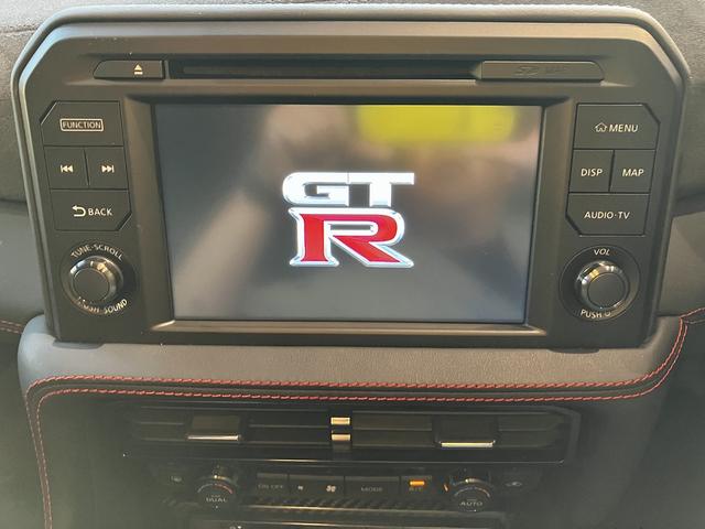 ＧＴ－Ｒ ニスモ　日産ディーラーメンテ記録簿　ニスモスポーツリセッティング　メーカーナビ　ＴＶ　バックカメラ　ＥＴＣ　ＢＯＳＥサウンド　ＬＥＤキャンセルスイッチ　ハーフレザーシート（10枚目）