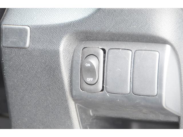 ライフ ディーバ　ＣＤ・開錠ボタン３ケ所・スマートキー・電動格納ミラー・アルミホイール・チルトハンドル・シートリフター・ハンドル高さ調節・座席高さ調節・外気温表示・平均燃費表示・航続可能距離表示・オートエアコン（34枚目）
