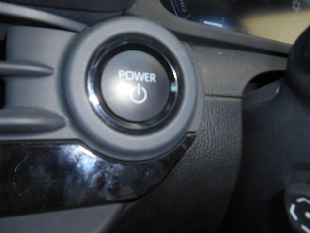 クラウンクロスオーバー Gレザーパッケージ スマートキー・プッシュスタート・ラジオ・エアコン・ナビ・Bluetooth・ETC・バックカメラ・電動格納ミラー・(25枚目)