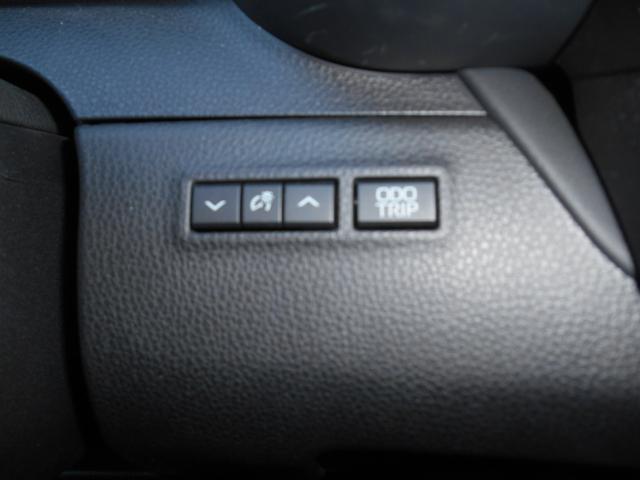 クラウンクロスオーバー Gレザーパッケージ スマートキー・プッシュスタート・ラジオ・エアコン・ナビ・Bluetooth・ETC・バックカメラ・電動格納ミラー・(26枚目)