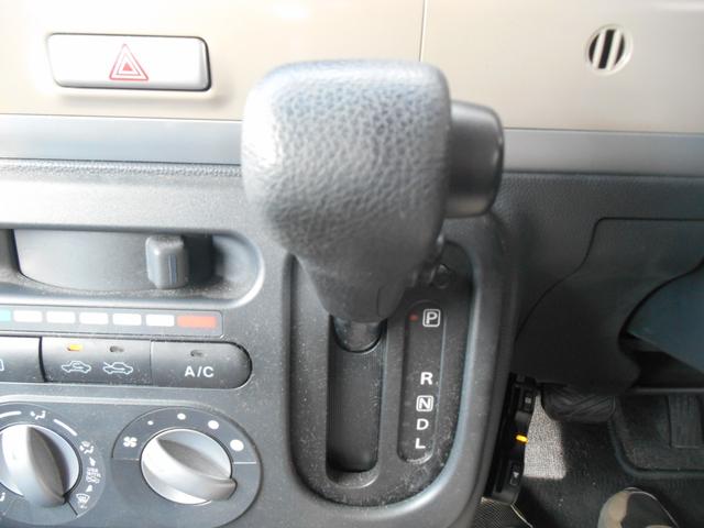 アルトラパン Ｇ　スマートキー・ラジオ・エアコン・ＴＶ・ナビ・ＣＤ・ＤＶＤ・ＥＴＣ・開錠ボタン（8枚目）