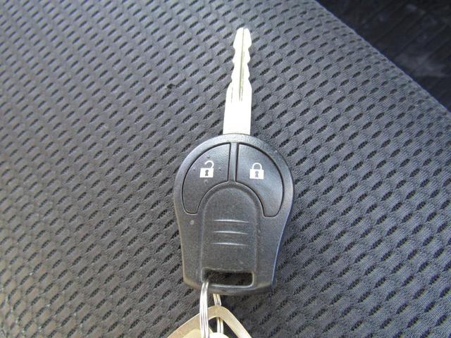 ＮＶ２００バネットバン ＤＸ　キーレス　５ドア　最大積載量６００キロ（20枚目）