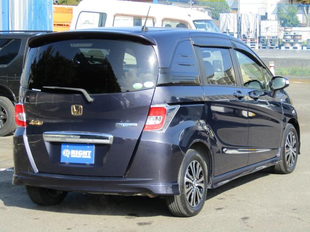 HONDA FREED SPIKE HYBRID JUST SELECTION