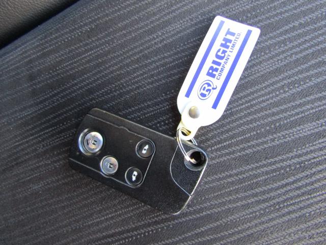 HONDA FREED SPIKE HYBRID JUST SELECTION