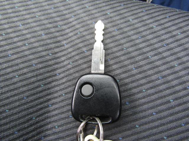 ワゴンＲ ＦＸ　フルタイム４ＷＤ　キーレス　シートヒーター（21枚目）