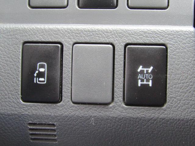 ヴォクシー Z フルタイム4WD 左オートスライド(20枚目)