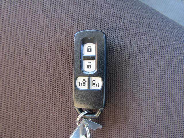 N-BOX G・Lパッケージ 両側オートスライド メモリーナビ フルセグTV(18枚目)