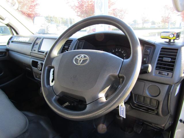 ハイエースバン ロングＤＸ　フルタイム４ＷＤ　メモリーナビ（12枚目）