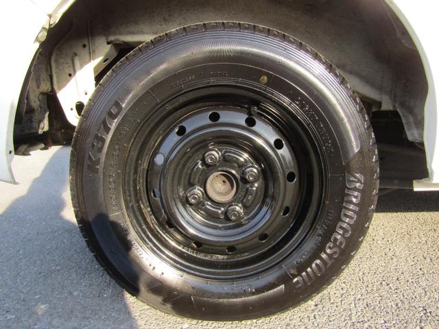 NV100クリッパーバン DX パートタイム4WD キーレス 2ND発進(18枚目)