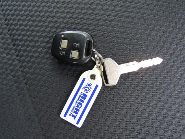 サンバーバン ＶＣターボ　パートタイム４ＷＤ　ＨＤＤナビ　キーレス（20枚目）