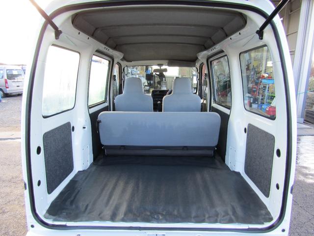 ハイゼットカーゴ スペシャル　パートタイム４ＷＤ　５速マニュアル（17枚目）