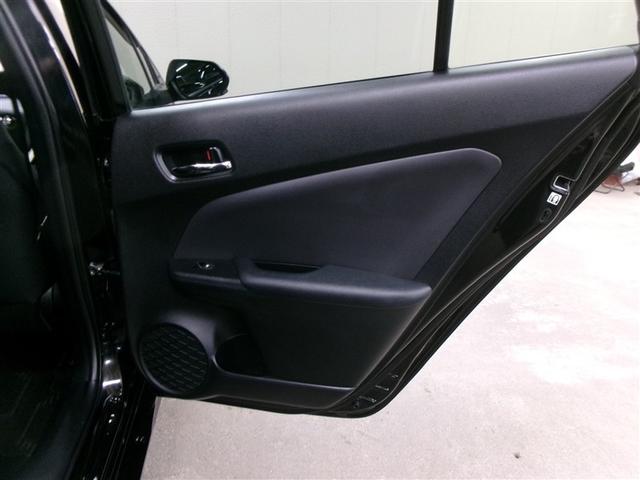 プリウス Ｓセーフティプラス　フルセグ　メモリーナビ　ＤＶＤ再生　ミュージックプレイヤー接続可　バックカメラ　衝突被害軽減システム　ＥＴＣ　ドラレコ　ＬＥＤヘッドランプ　記録簿　アイドリングストップ（12枚目）