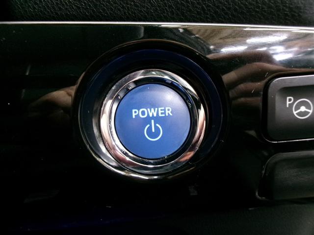 プリウス Ｓセーフティプラス　フルセグ　メモリーナビ　ＤＶＤ再生　ミュージックプレイヤー接続可　バックカメラ　衝突被害軽減システム　ＥＴＣ　ドラレコ　ＬＥＤヘッドランプ　記録簿　アイドリングストップ（19枚目）