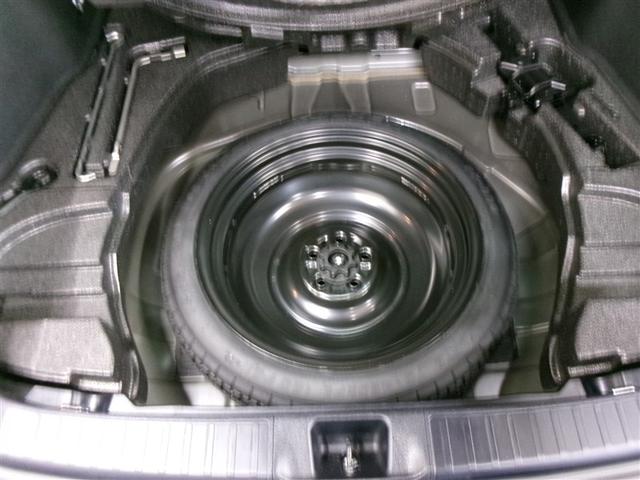 プリウス Ｓセーフティプラス　フルセグ　メモリーナビ　ＤＶＤ再生　ミュージックプレイヤー接続可　バックカメラ　衝突被害軽減システム　ＥＴＣ　ドラレコ　ＬＥＤヘッドランプ　記録簿　アイドリングストップ（33枚目）