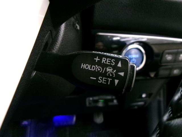 プリウス Ｓセーフティプラス　フルセグ　メモリーナビ　ＤＶＤ再生　ミュージックプレイヤー接続可　バックカメラ　衝突被害軽減システム　ＥＴＣ　ドラレコ　ＬＥＤヘッドランプ　記録簿　アイドリングストップ（38枚目）