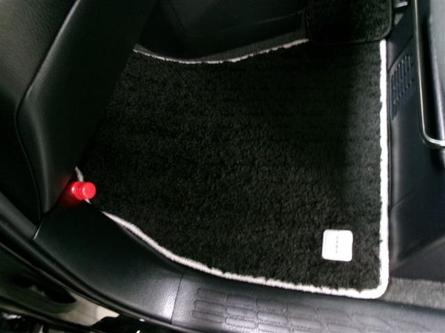 ヴォクシー ハイブリッドZS 煌 フルセグ メモリーナビ DVD再生 ミュージックプレイヤー接続可 後席モニター バックカメラ 衝突被害軽減システム ETC ドラレコ 両側電動スライド LEDヘッドランプ 乗車定員7人 3列シート(7枚目)