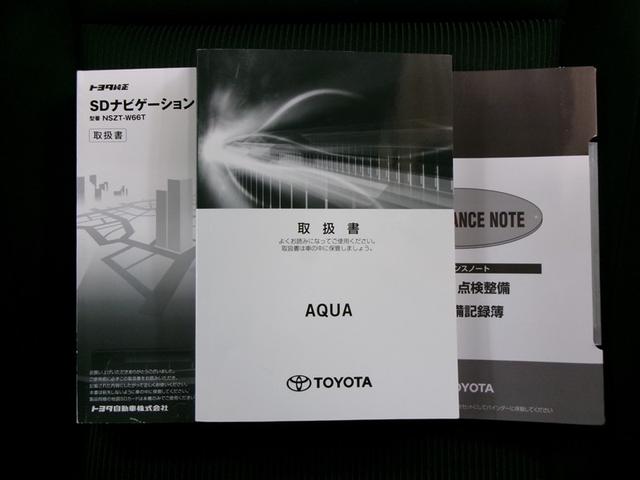 アクア Ｓスタイルブラック　フルセグ　メモリーナビ　ＤＶＤ再生　ミュージックプレイヤー接続可　バックカメラ　衝突被害軽減システム　ドラレコ　記録簿　アイドリングストップ（33枚目）