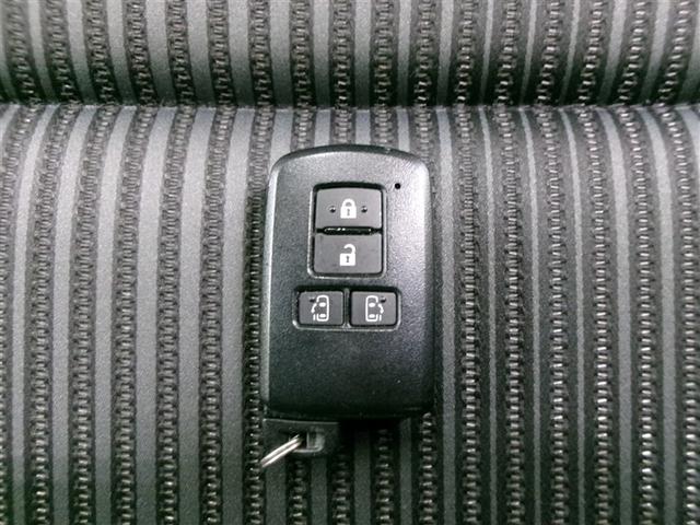 ヴォクシー ＺＳ　フルセグ　メモリーナビ　ＤＶＤ再生　ミュージックプレイヤー接続可　後席モニター　バックカメラ　衝突被害軽減システム　ＥＴＣ　両側電動スライド　ＬＥＤヘッドランプ　ウオークスルー　乗車定員７人　記録簿（32枚目）