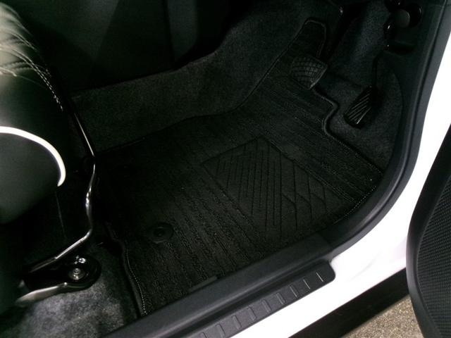 タフト Ｇターボ　サンルーフ　フルセグ　メモリーナビ　ＤＶＤ再生　バックカメラ　衝突被害軽減システム　ＥＴＣ　ドラレコ　ＬＥＤヘッドランプ　ワンオーナー　アイドリングストップ（6枚目）