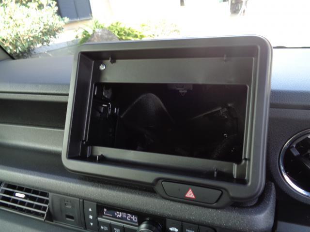 N-BOXカスタム ベースグレード CMBS アルミホイール オートエアコン スマートキ LED バックカメラ パワーステアリング エアバッグ パワーウインドウ オートライト フリーキー 両側スライド片側電動ドア ABS(6枚目)