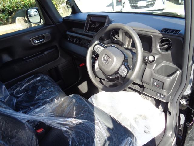 N-BOXカスタム ベースグレード CMBS アルミホイール オートエアコン スマートキ LED バックカメラ パワーステアリング エアバッグ パワーウインドウ オートライト フリーキー 両側スライド片側電動ドア ABS(10枚目)