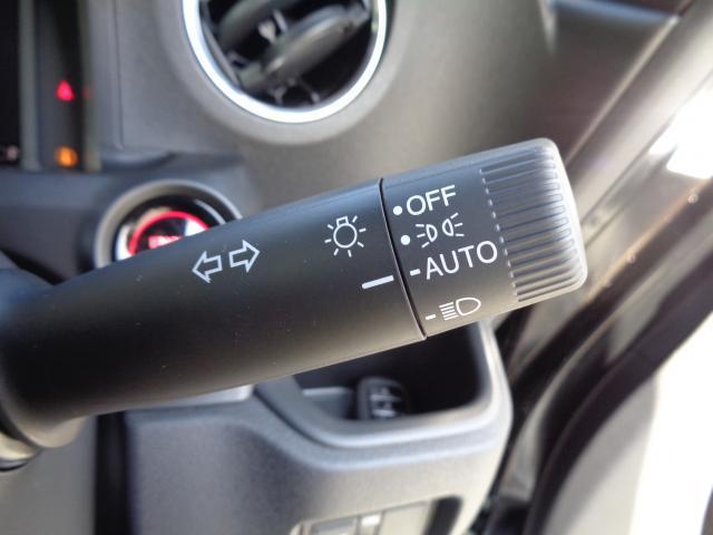 N-BOXカスタム ベースグレード CMBS アルミホイール オートエアコン スマートキ LED バックカメラ パワーステアリング エアバッグ パワーウインドウ オートライト フリーキー 両側スライド片側電動ドア ABS(19枚目)