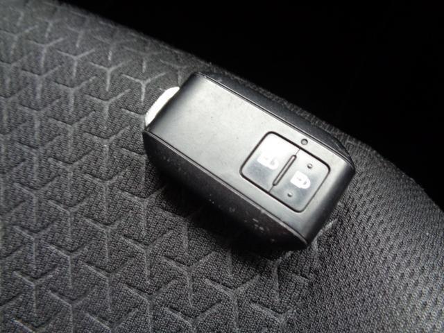 スイフト XG ETC バックカメラ シートヒーター スマートキー ナビ 4WD アルミホイール キーフリーシステム オートエアコン パワーウィンドウ パワーステアリング ABS エアバッグ(5枚目)