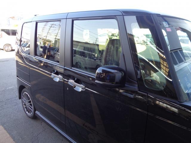 N-BOXカスタム ターボ 衝突被害軽減 AW キーフリー パワステ ターボ車 Aライト スマキー Bカメ パワーウィンドウ LEDヘッドライト オートエアコン 前席シートヒーター ABS エアバッグ 自動追従(11枚目)