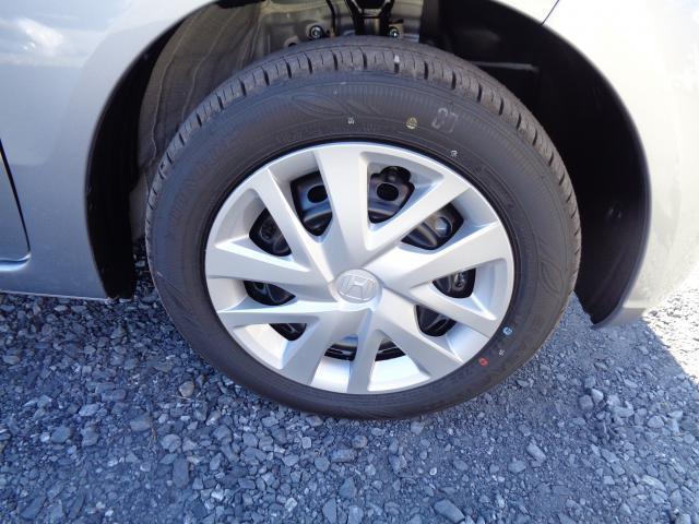 Ｎ－ＢＯＸ ベースグレード　衝突軽減システム　スマートキ－　オートクルーズ　ＬＥＤヘッドライト　キーフリー　パワーステアリング　オートエアコン　リアカメラ　Ｗエアバック　パワーウィンドウ　運転席エアバッグ　ＡＢＳ　オートライト（20枚目）