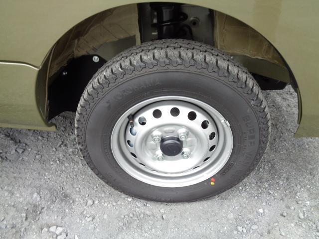 ハイゼットトラック ジャンボエクストラ　スマ－トキー　ＰＳ　ＰＷ　ＬＥＤヘットライト　リモコンキー　スーパーデフロック　パートタイム４ＷＤ　エアバック　オートライト　ＡＢＳ　アイドリングストップ機能　衝突警告（11枚目）