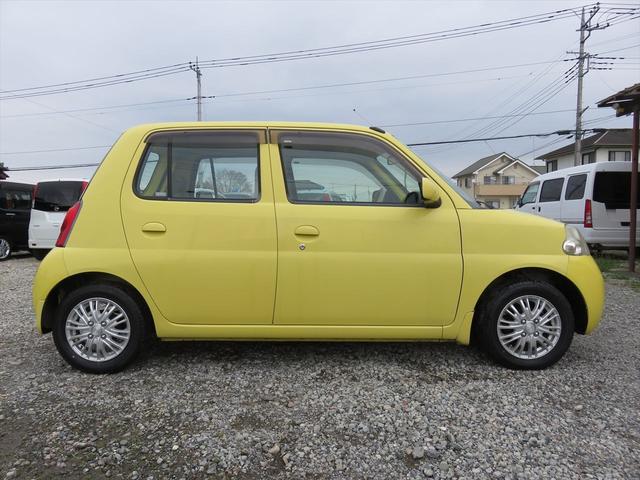 エッセ Ｌ　タイミングチェーン式　キーレスキー　衝突安全ボディ　ＡＴ車両　エントリーモデル（6枚目）