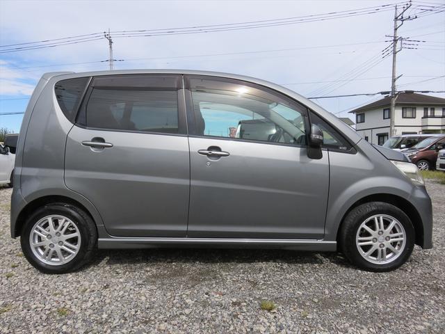 ムーヴ カスタム X 17型後期 スマートキー 純正プロジェクターディチャージヘッドライト 盗難防止システム 衝突安全ボディ 純正OPバックソナー装備 タイミングチェーン式エンジン オートエアコン(2枚目)