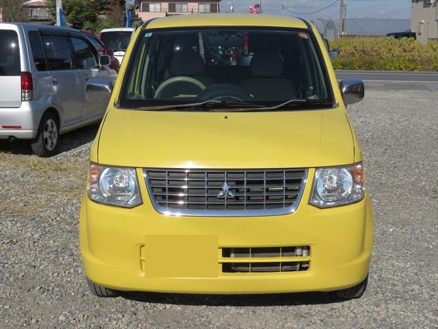 ｅＫワゴン ジョイフィールド　５速マニュアルミッション　盗難防止システム　衝突安全ボディ　ヘッドライトレベライザー　電動格納式ミラー　キーレスキー　分割可倒式リアシート　ＵＶカットガラス（6枚目）