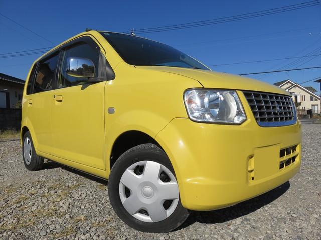 ｅＫワゴン ジョイフィールド　５速マニュアルミッション　盗難防止システム　衝突安全ボディ　ヘッドライトレベライザー　電動格納式ミラー　キーレスキー　分割可倒式リアシート　ＵＶカットガラス（8枚目）