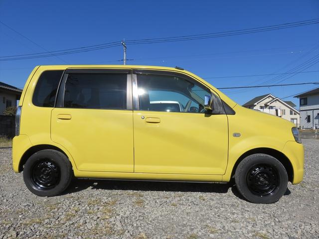 ｅＫワゴン ジョイフィールド　５速マニュアルミッション　盗難防止システム　衝突安全ボディ　ヘッドライトレベライザー　電動格納式ミラー　キーレスキー　分割可倒式リアシート　ＵＶカットガラス（10枚目）