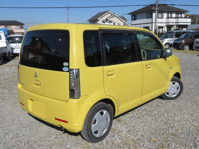 ｅＫワゴン ジョイフィールド　５速マニュアルミッション　盗難防止システム　衝突安全ボディ　ヘッドライトレベライザー　電動格納式ミラー　キーレスキー　分割可倒式リアシート　ＵＶカットガラス（13枚目）