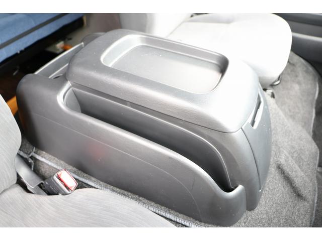 トイファクトリー製ランドティピー ナビ Bカメラ ETC フリップダウンモニター ツインサブバッテリー 走行充電 外部電源・充電 シンク 外部シャワー 冷蔵庫 FFヒーター ベンチレーター 1オーナー(58枚目)