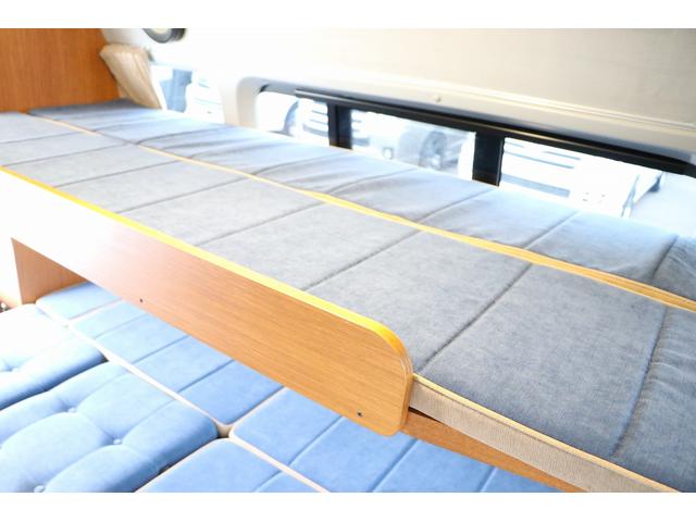 トイファクトリー製ランドティピー ナビ Bカメラ ETC フリップダウンモニター ツインサブバッテリー 走行充電 外部電源・充電 シンク 外部シャワー 冷蔵庫 FFヒーター ベンチレーター 1オーナー(71枚目)