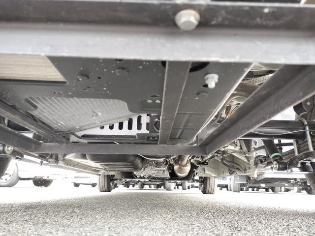 4WD カーセールスヤッコ BRAVO パノラミックビュー セーフティーセンス 電動スライド リチウムサブバッテリー CTEK走行充電 外部充電・電源 シンク 冷蔵庫 FF エアコン 寒冷地仕様(17枚目)
