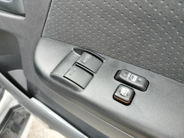4WD カーセールスヤッコ BRAVO パノラミックビュー セーフティーセンス 電動スライド リチウムサブバッテリー CTEK走行充電 外部充電・電源 シンク 冷蔵庫 FF エアコン 寒冷地仕様(60枚目)