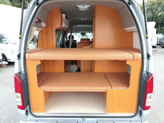 4WD カーセールスヤッコ BRAVO パノラミックビュー セーフティーセンス 電動スライド リチウムサブバッテリー CTEK走行充電 外部充電・電源 シンク 冷蔵庫 FF エアコン 寒冷地仕様(62枚目)