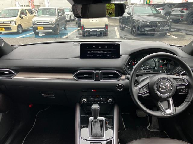 CX-5 XD エクスクルーシブモード 寒冷地 地デジ レーンキープ 盗難防止装置 本革シート Bluetooth対応 キーレス LED クリアランスソナー ミュージックプレイヤー接続可 AWD USB サイドカメラ 禁煙車 エアシート(13枚目)