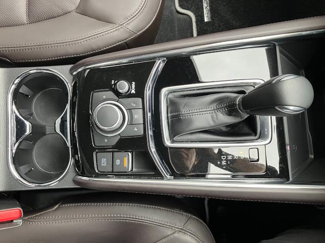 CX-5 XD エクスクルーシブモード 寒冷地 地デジ レーンキープ 盗難防止装置 本革シート Bluetooth対応 キーレス LED クリアランスソナー ミュージックプレイヤー接続可 AWD USB サイドカメラ 禁煙車 エアシート(20枚目)