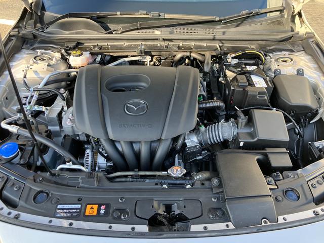 MAZDA3ファストバック 15S レトロスポーツエディション アイドリングストップ メモリーナビ 禁煙車 ハーフレザーシート 360度ビュー 運転席パワーシート ETC LEDヘッドライト フルセグ Bluetooth接続 スマートシティブレーキサポート 試乗車(29枚目)