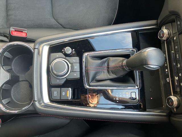 ＣＸ－８ ＸＤ　ブラックトーンエディション　３６０ビュー　電動リヤゲート　衝突軽減装置　追従クルコン　車線逸脱警報装置　運転席パワーシート　ＥＴＣ２．０　ＬＥＤヘッド　Ｂｌｕｅｔｏｏｔｈ　オートマチックハイビーム　禁煙車　コーナーセンサー（20枚目）