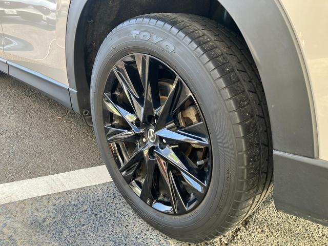 ＣＸ－８ ＸＤ　ブラックトーンエディション　３６０ビュー　電動リヤゲート　衝突軽減装置　追従クルコン　車線逸脱警報装置　運転席パワーシート　ＥＴＣ２．０　ＬＥＤヘッド　Ｂｌｕｅｔｏｏｔｈ　オートマチックハイビーム　禁煙車　コーナーセンサー（36枚目）