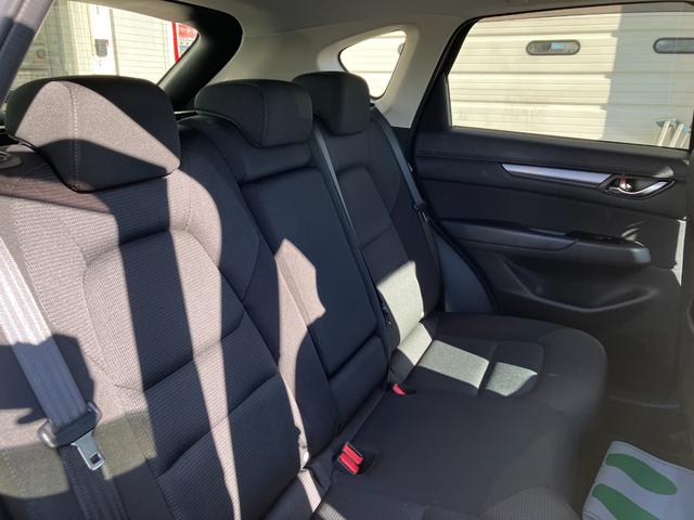 ＣＸ－５ ２０Ｓ　スマートエディション　ブレーキサポート　３６０度ビューモニター　オートＬＥＤ　ＬＥＤ　地デジ　ＵＳＢポート　ＢＴ　サイドエアバック　横滑り防止装置　アイドリング　盗難防止装置　禁煙車　ＥＴＣ付き　アドバンストキー　ドラレコ（23枚目）